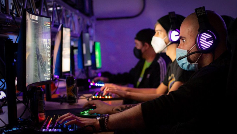 1633593918 beehive 1