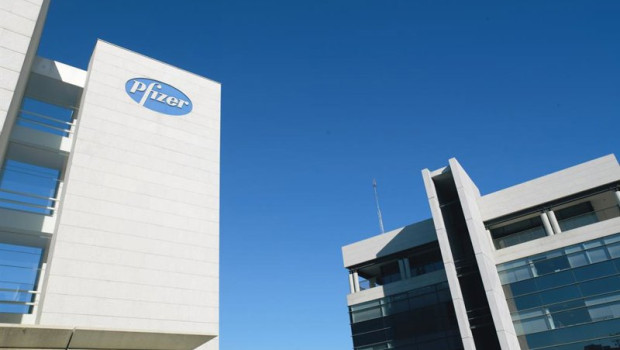 ep archivo edificio de pfizer ep archivo edificio de pfizer