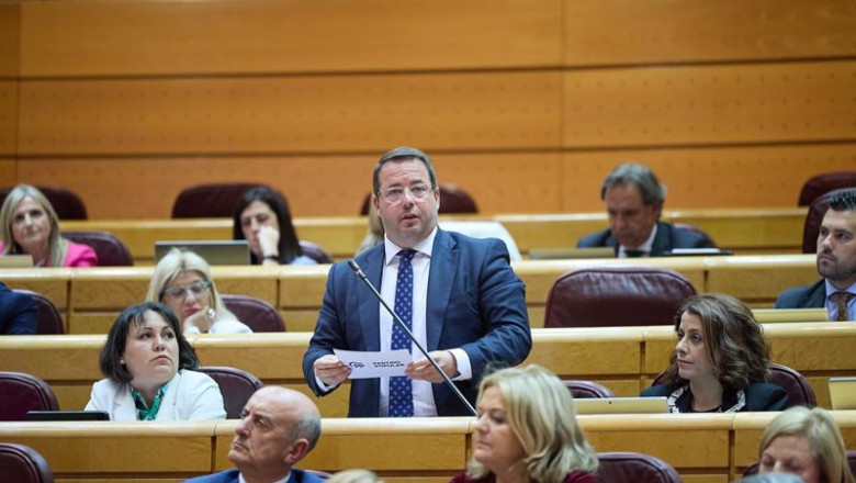 ep archivo el senador del pp agustin almodobar durante una sesion plenaria en el senado a 23 de ep archivo el senador del pp agustin almodobar durante una sesion plenaria en el senado a 23 de