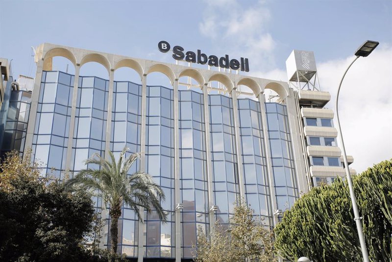 Banco Sabadell pone en marcha su nuevo plan de igualdad