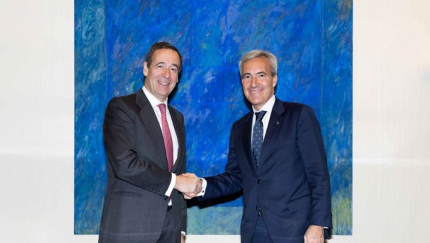 ep el consejero delegado de caixabank gonzalo gortazar y el consejero delegado de ilunion alejandro