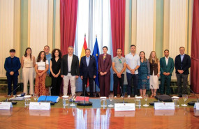ep el minisro de agricultura pesca y alimentacion luis planas se reune con jovenes cooperativistas