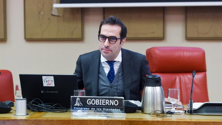 ep el ministro de economia comercio y empresa carlos cuerpo 20251217112903