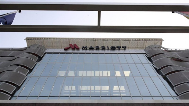 ep fachada del hotel marriott auditorium en el kilometro 12 de la a-2 que recibira a pacientes de