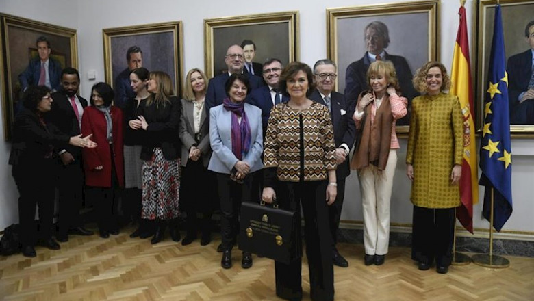 ep la vicepresidenta del gobierno ministra de la presidencia y relaciones con las cortes carmen