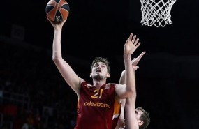 ep tibor pleiss galatasaray odeabanck istanbulea7 emporio armani milan