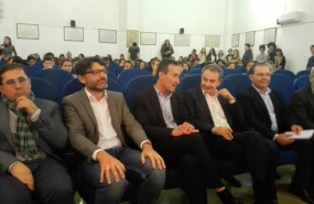ep zapatero segundola derecha hablaalcaldeelche carlos gonzalez