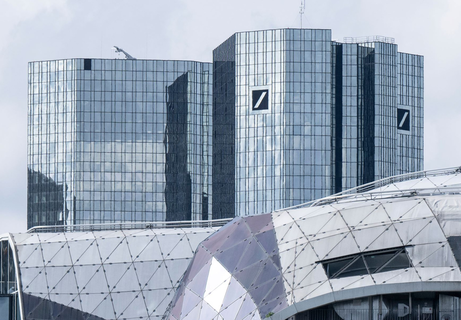 Deutsche Bank gana 1.275 millones, su mayor beneficio en un primer trimestre desde 2013