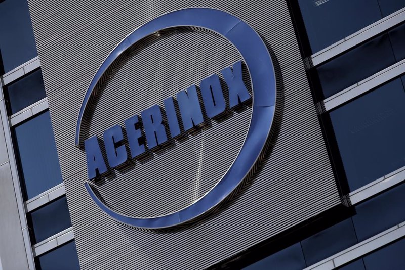 Acerinox abandona las conversaciones y descarta una posible fusión con Aperam