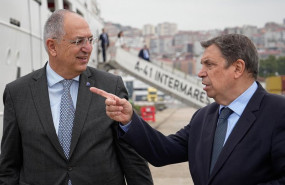ep archivo   el ministro de agricultura pesca y alimentacion luis planas d y el comisario europeo de