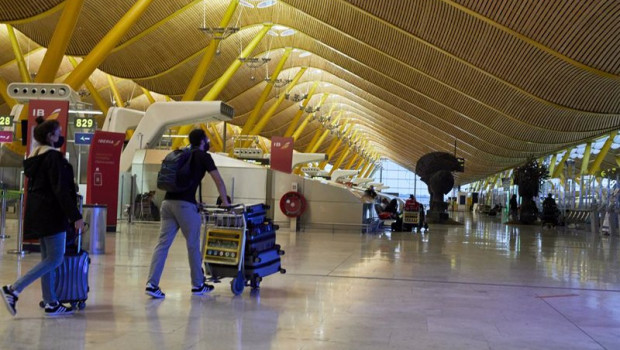 ep archivo   interior de la terminal t4 del aeropuerto adolfo suarez madrid barajas el mismo dia en