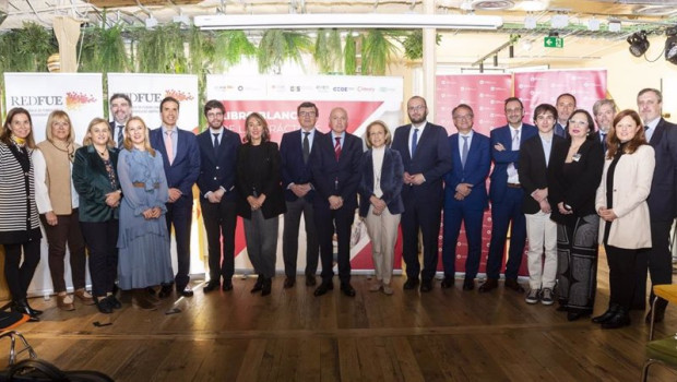 ep asistentes al acto