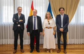 ep de izquierda a derecha albert casas vicepresidente de la feec el ministro de industria y turismo