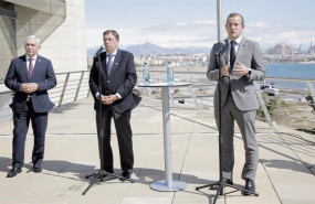 ep el ministro de agricultura pesca y alimentacion luis planas 2i y el comisario europeo para medio