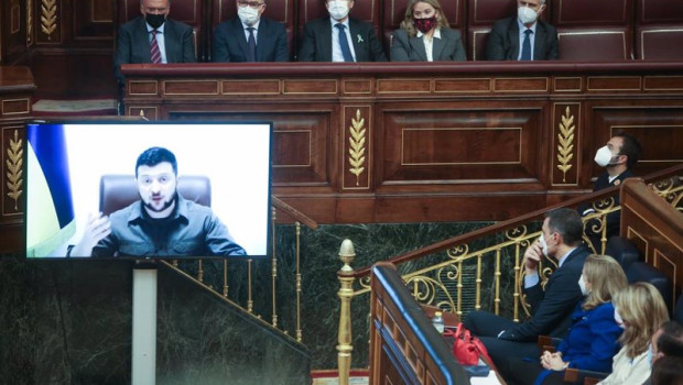 ep el presidente de ucrania volodimir zelenski interviene telematicamente en el hemiciclo del
