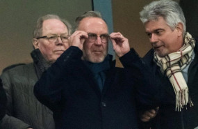 ep karl-heinz rummenigge en el palco del veltins arena