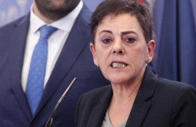 ep la portavoz de eh bildu mertxe aizpurua ofrece una rueda de prensa en el congreso de los