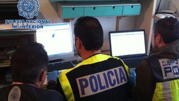 ep polcia nacional detiene40 hombresintercambiar material pedofilored
