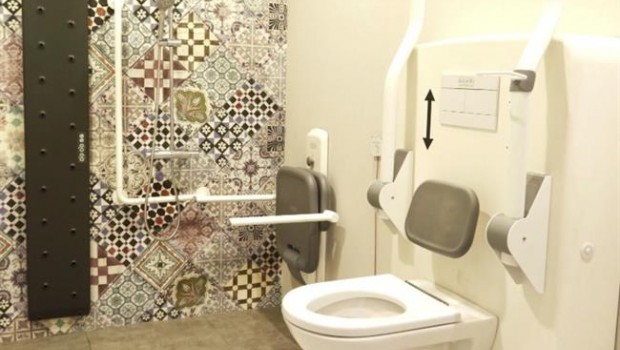 ep una habitacionhotel accesible avisauna persona caesuelo