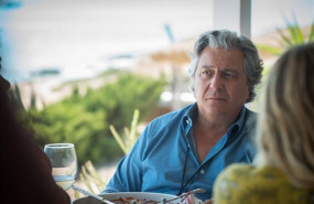 ep actor christian clavier en un veranoibiza