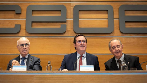 ep archivo   i d el presidente de asedas josep antoni duran i lleida el presidente de la ceoe