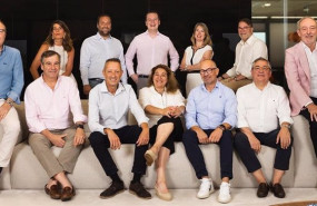 ep archivo zurich seguros redisena su modelo de distribucion con cinco direcciones territoriales y ep archivo zurich seguros redisena su modelo de distribucion con cinco direcciones territoriales y