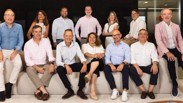 ep archivo   zurich seguros redisena su modelo de distribucion con cinco direcciones territoriales y