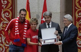 ep diego godin amanda sampedro angel garrido enrique cerezo atletico celebracion