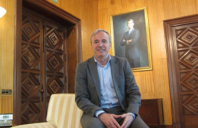 ep el alcalde de zaragoza jorge azcon en su despacho