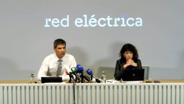 ep el director de servicios para la operacion de red electrica eduardo prieto en rueda de prensa