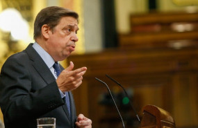 ep el ministro de agricultura pesca y alimentacion luis planas en el pleno del congreso