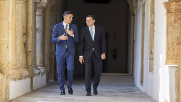 ep el presidente del gobierno pedro sanchez y el primer ministro de la republica portuguesa luis