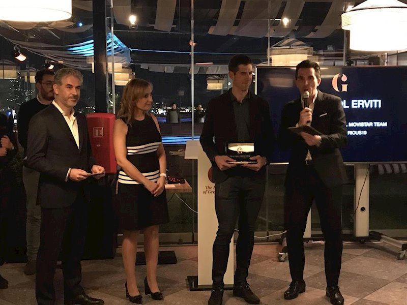 ep imanol erviti recibe el premio de the league of gregarious