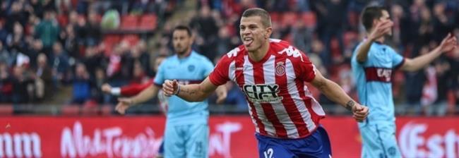 El Levante cae ante un Girona que le sigue de cerca | TWITTER.COM/LALIGA ep levante caeun gironale siguecerca