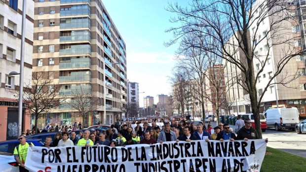 ep manifestacion en pamplona en defensa del futuro de la industria en navarra