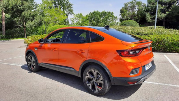 ep nuevo renault arkana hibrido