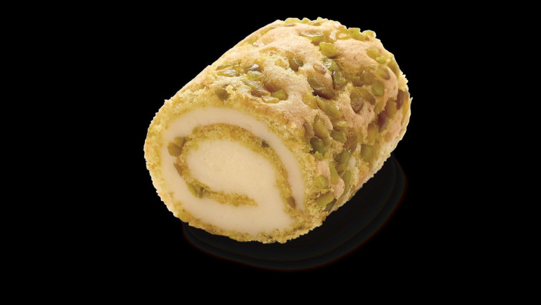 psh pat deli cheesecakepistachioroll ok 20260529103914 