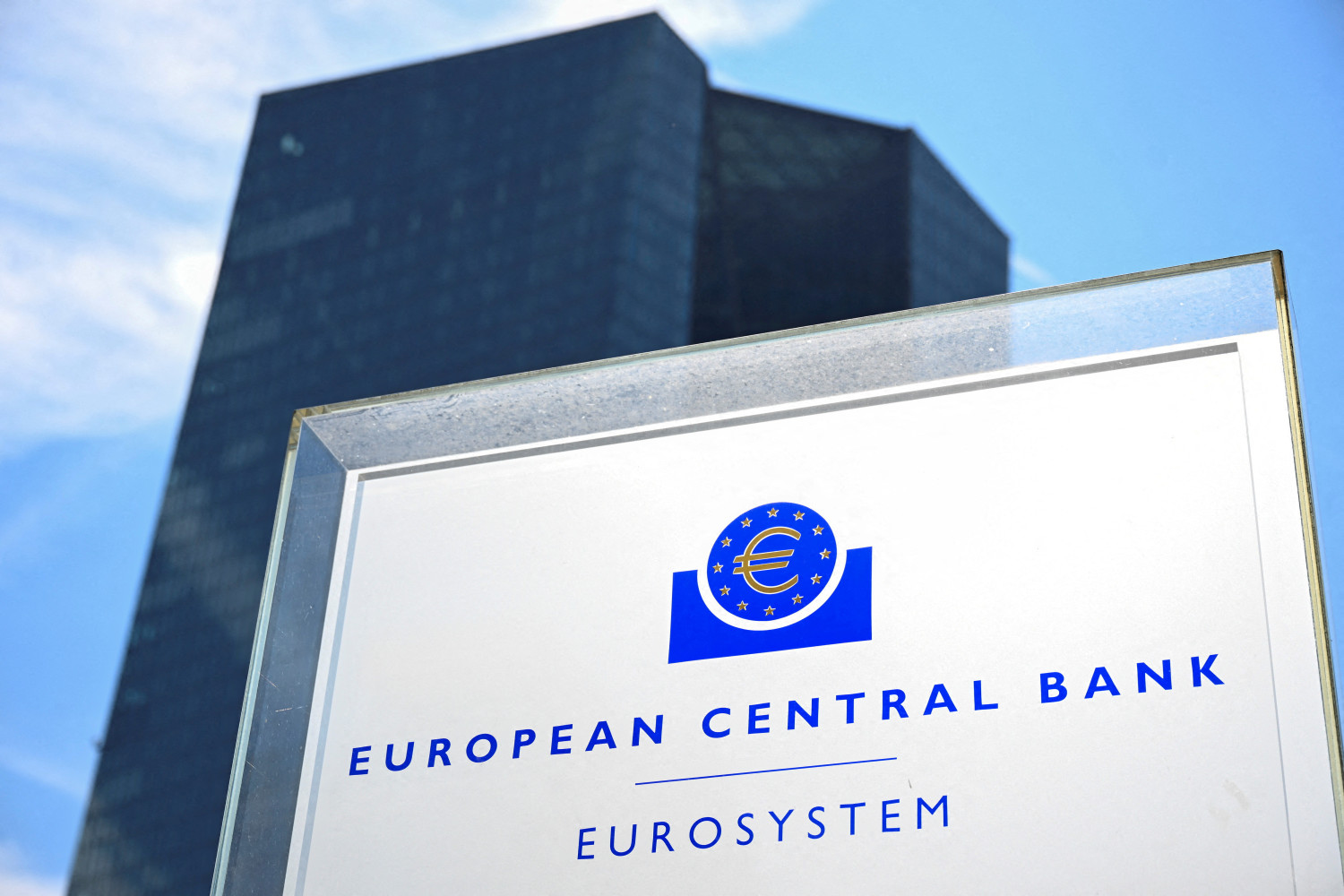 siege de la banque centrale europeenne bce a francfort 20240828120914 