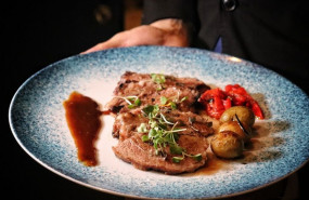 1617012593 candela restaurante cortes de cerdo ib rico seleccionados directamente desde nuestra dehesa