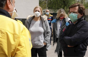 ep almeida con miembros del samur que han prestado servicio en soria y segovia