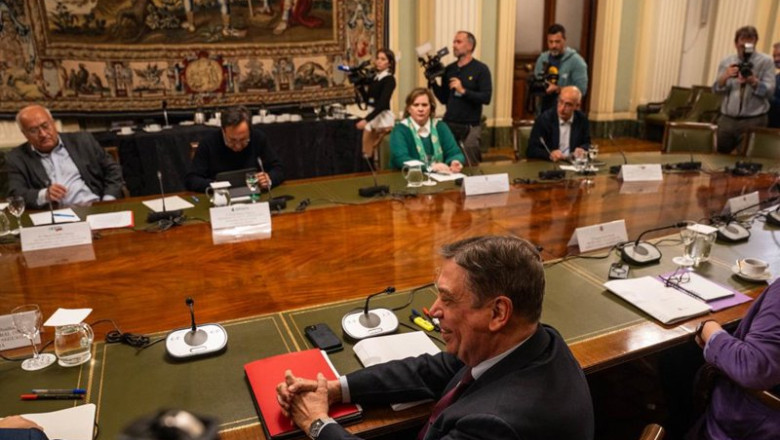 ep archivo el ministro de agricultura pesca y alimentacion luis planas se reune con las ep archivo el ministro de agricultura pesca y alimentacion luis planas se reune con las