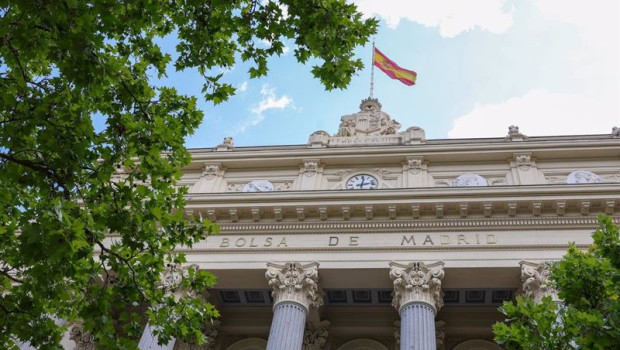 ep archivo   fachada del palacio de la bolsa en madrid espana