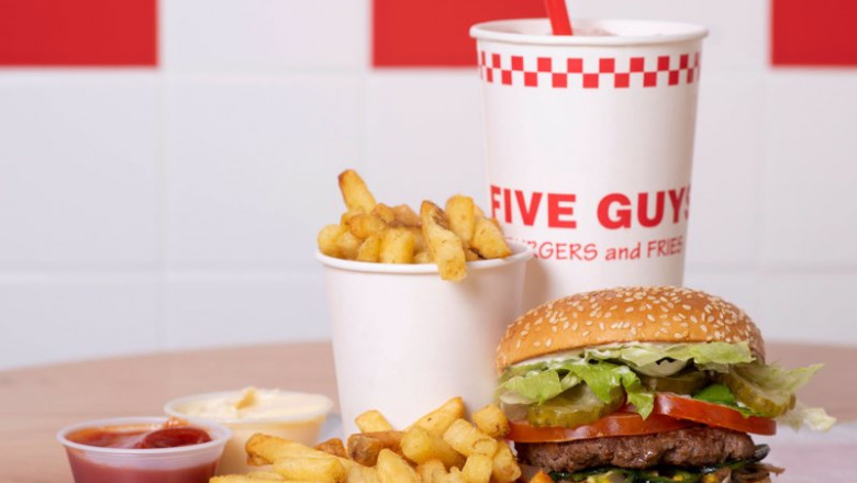 ep archivo   hamburguesa de five guys 20211109100605