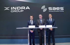 ep archivo   indra y saes firman un acuerdo de colaboracion en el marco de feindef a 13 de mayo de