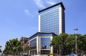 ep edificio deutsche bankbarcelona futura flagship de seat