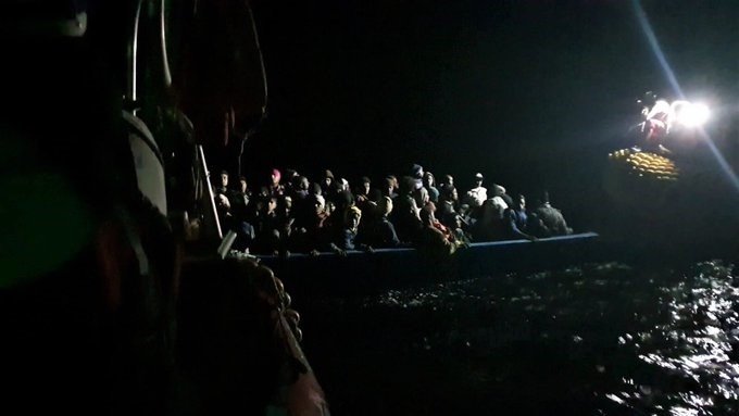 ep el buque de salvamento de medicos sin fronteras msf y de sos mediterranee ocean viking rescata a ep el buque de salvamento de medicos sin fronteras msf y de sos mediterranee ocean viking rescata a