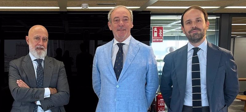 ep el director del centro de inversiones de deutsche bank espana luis martin jadraque el consejero ep el director del centro de inversiones de deutsche bank espana luis martin jadraque el consejero