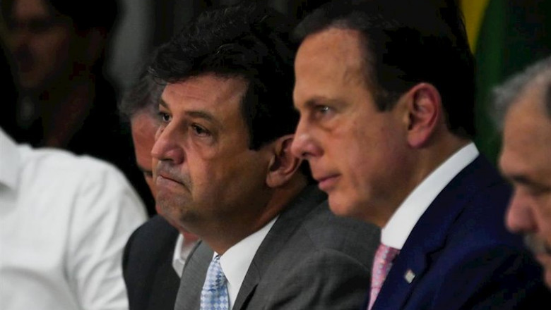 El ministro de Salud de Brasil, Luiz Henrique Mandetta (izqda). | Marcelo Chello/ZUMA Wire/dpa - Archivo ep el ministro de salud de brasil luiz henrique mandetta izqda