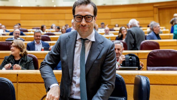 ep el vicepresidente primero y ministro de economia comercio y empresa carlos cuerpo a su llegada a