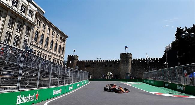 Fernando Alonso (McLaren) en Bakú (Azerbaiyán) | MCLAREN ep fernando alonso mclaren en baku azerbaiyan